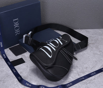 Saddle Crossbody Bag